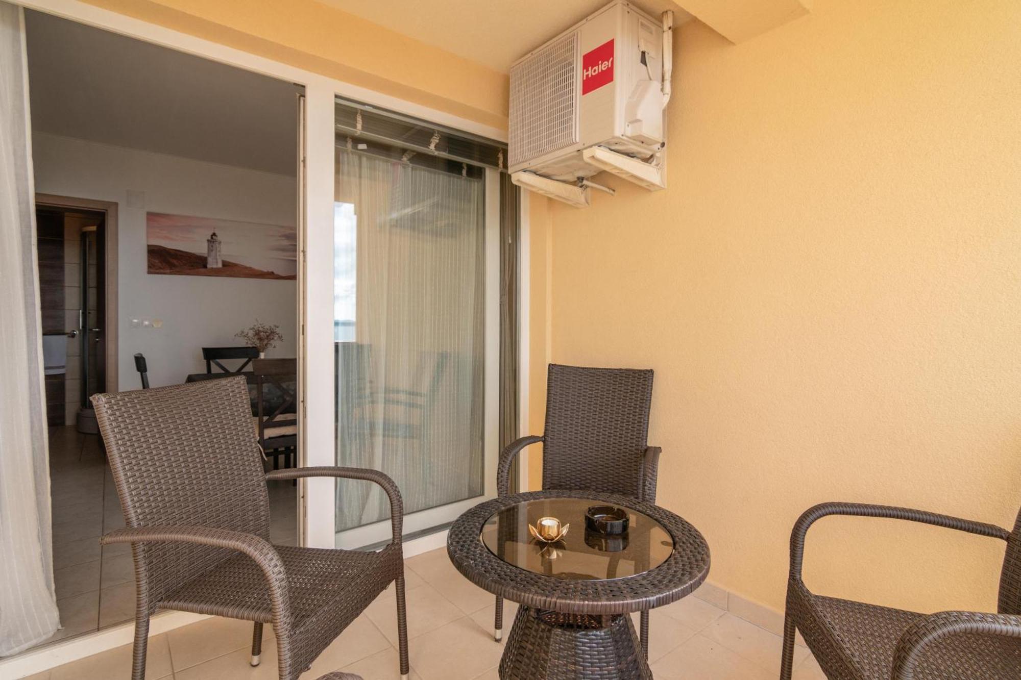 Apartments With A Parking Space Mandre, Pag - 18748 Kolan Extérieur photo