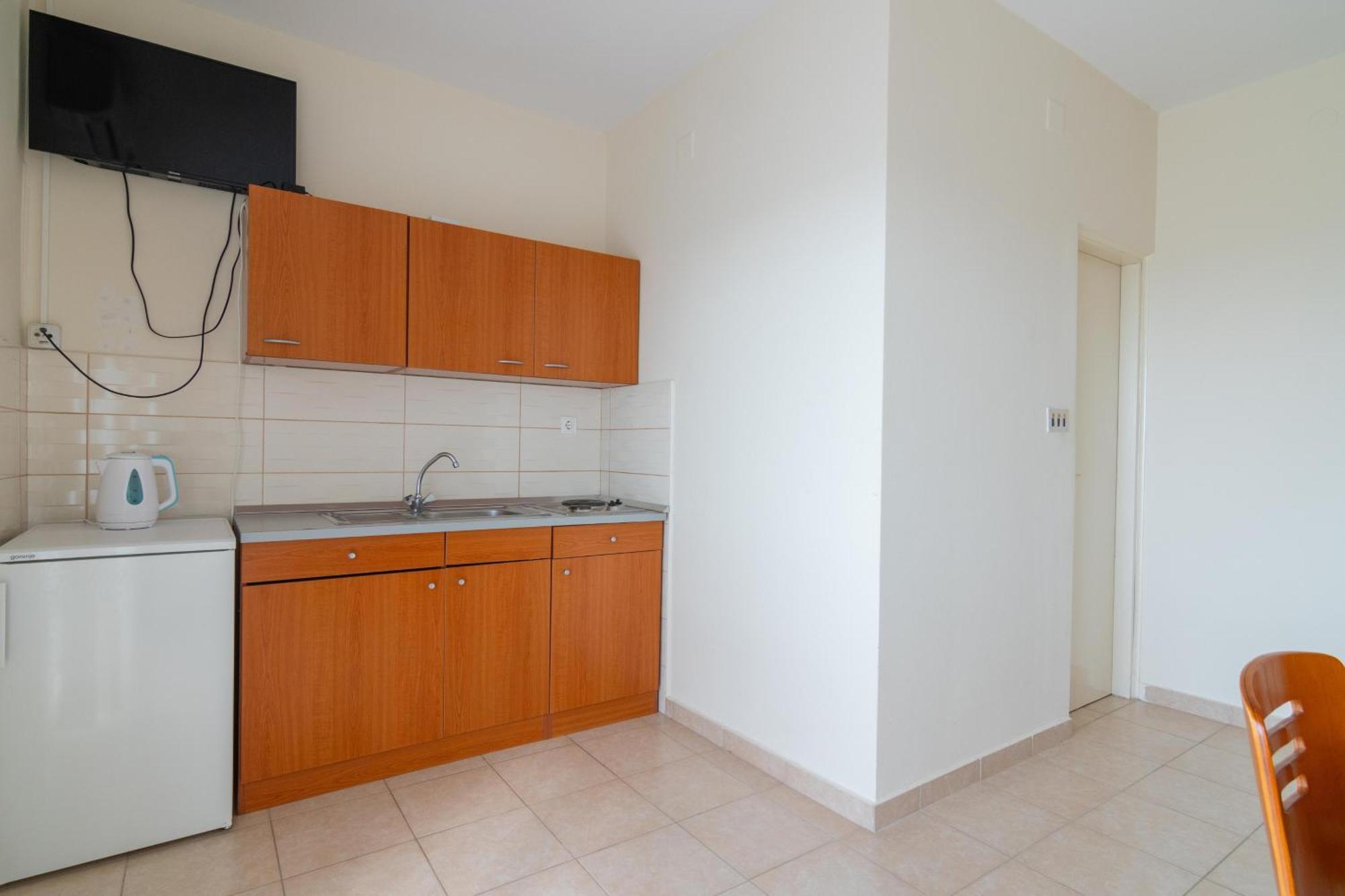 Apartments With A Parking Space Mandre, Pag - 18748 Kolan Extérieur photo