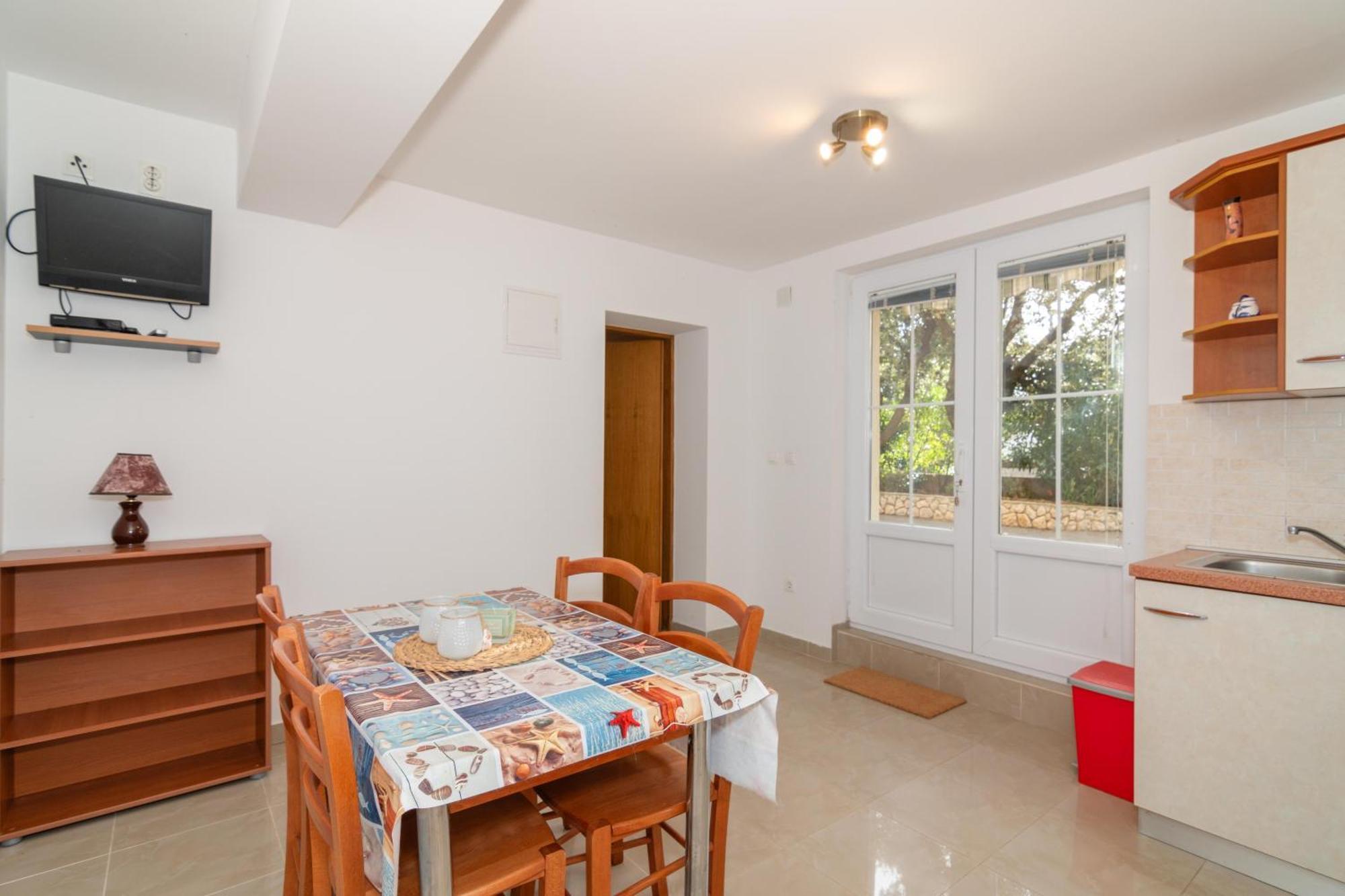 Apartments With A Parking Space Mandre, Pag - 18748 Kolan Extérieur photo